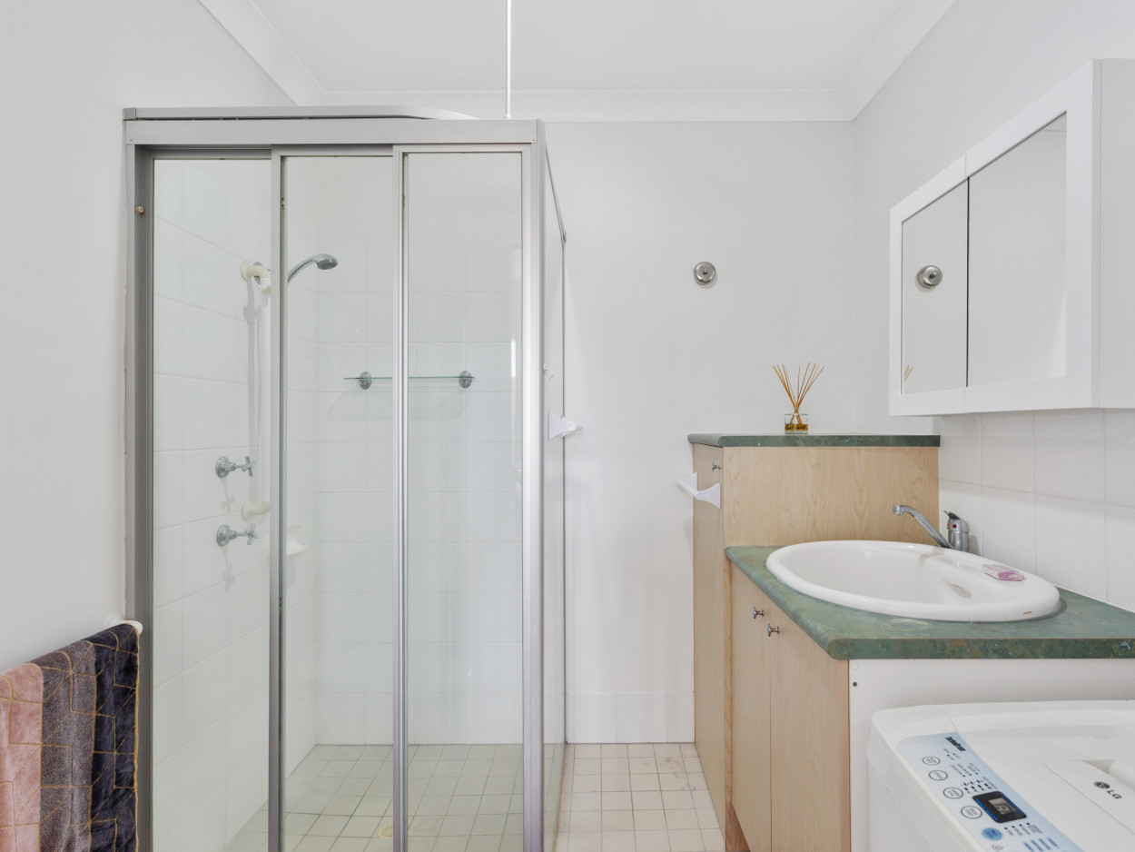 Affordable Independent Retirement Rental, Beachmere QLD retirement