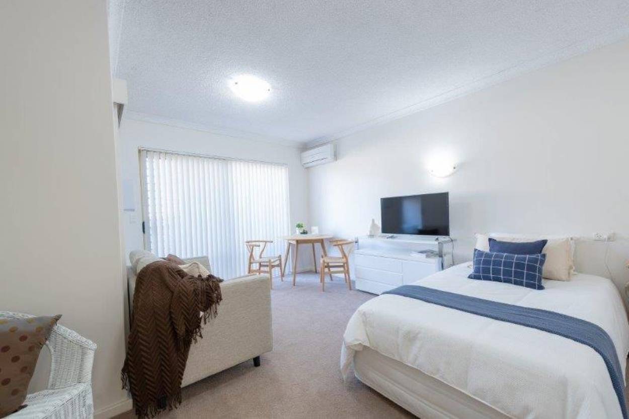 Serviced Apartments Glengarry Village , Duncraig WA retirement real