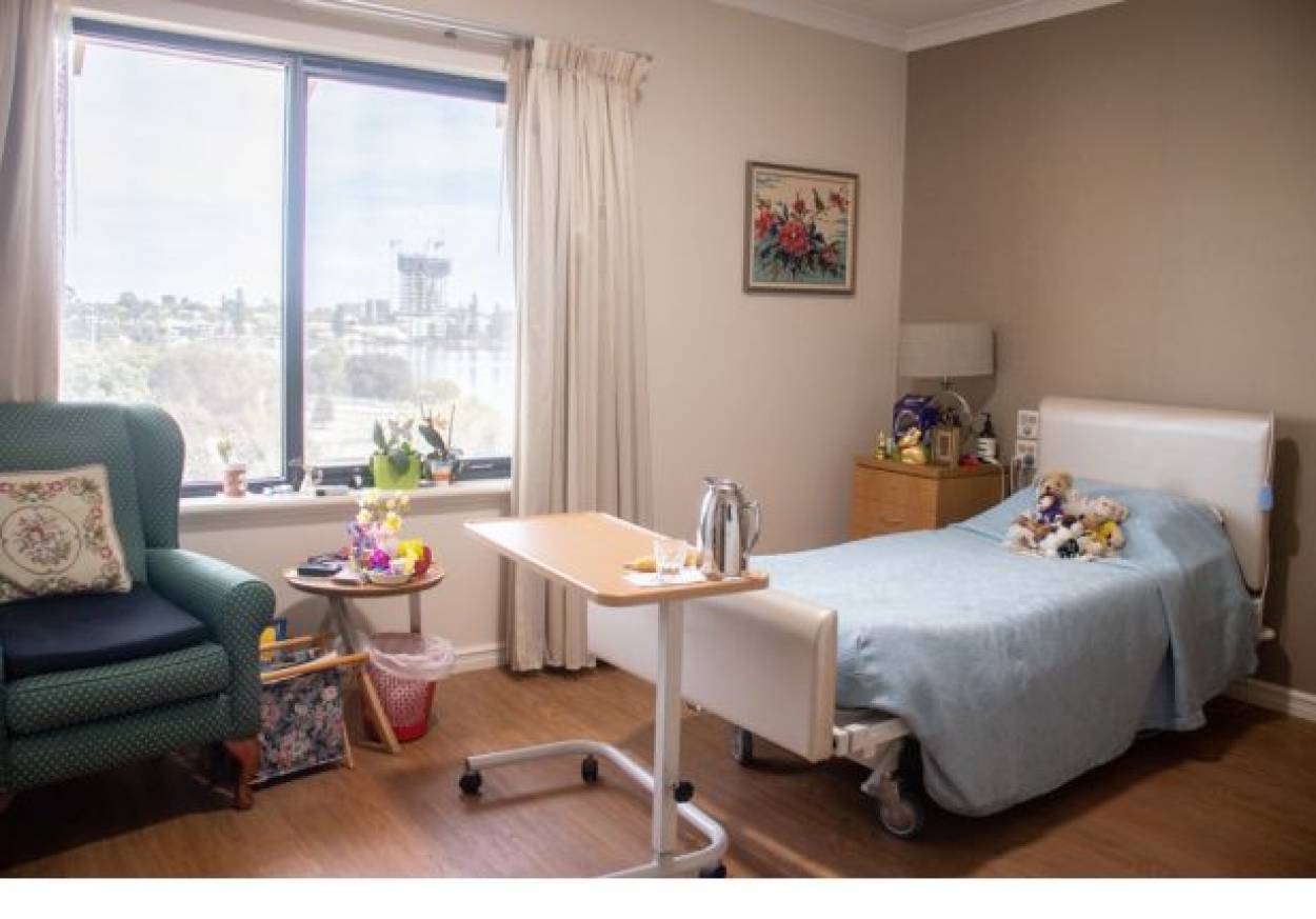 Peter Arney Home, Salter Point WA retirement real estate Downsizing