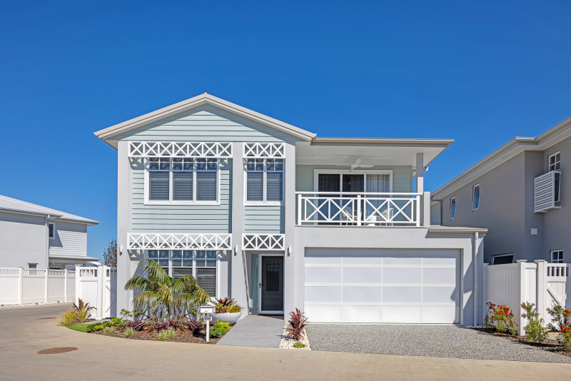 Palm Lake Resort Forster Lakes, Forster NSW retirement real estate