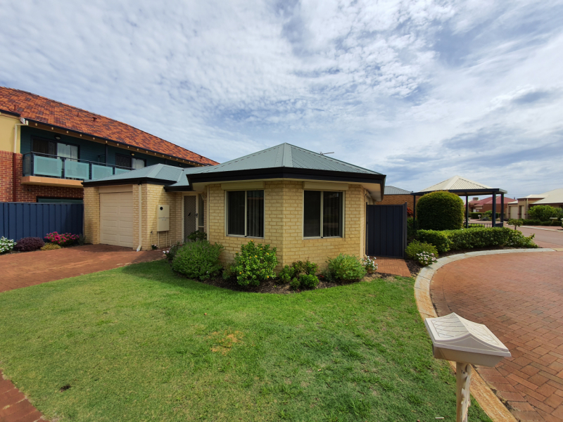 Canna Drive - Canning Vale, WA - For Sale Retirement 